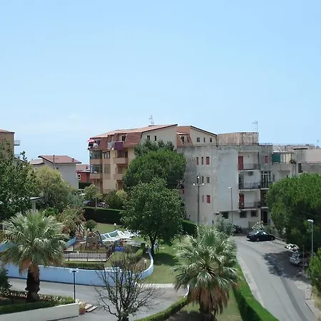 In Panorama Apartment